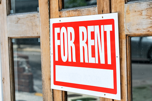 Roomates A Guide For Rental Housing Professionals and Renters